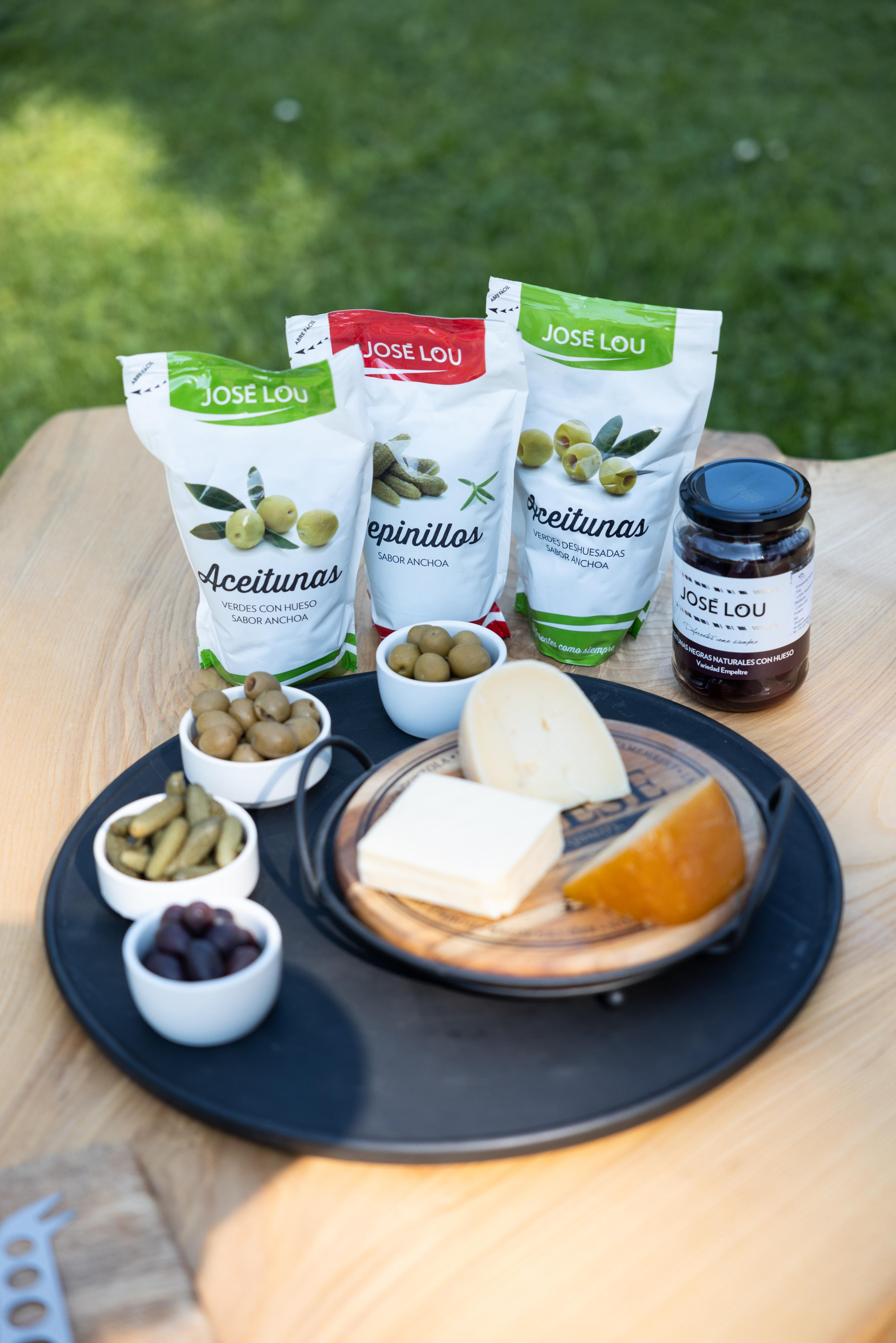 Okurky MINI s příchutí ančovičky 250/300 José Lou 250g
